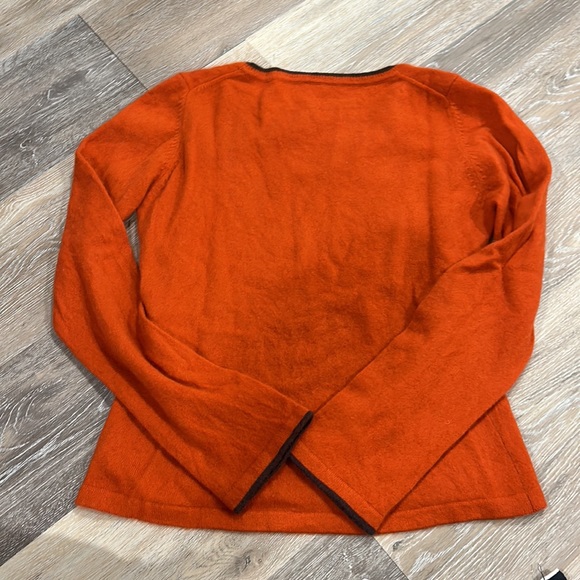 Cashmere Sweater - Picture 4 of 4